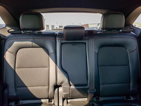 Used 2023 Ford Escape ST-Line image 31