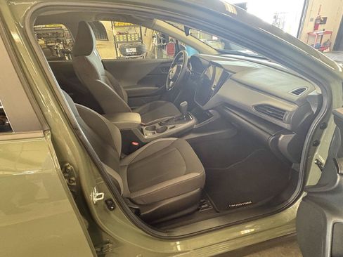 Used 2026 Subaru Crosstrek 2.5i Premium AWD/4WD image 15