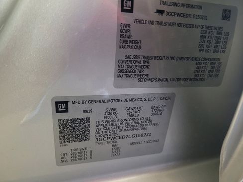 Used 2020 Chevrolet Silverado 1500 LT w/ All-Star Edition image 33