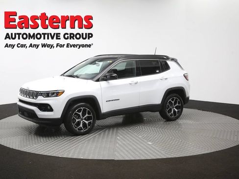 Used 2025 Jeep Compass Limited AWD/4WD image 56
