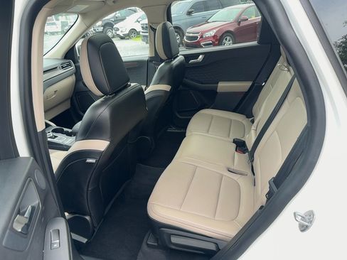 Used 2020 Ford Escape Titanium AWD/4WD image 10