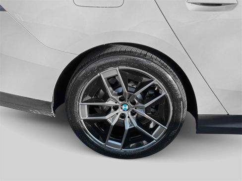 Certified 2026 BMW 530i xDrive w/ Premium Package image 6