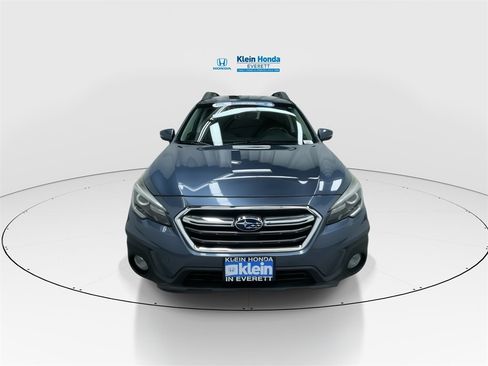 Used 2018 Subaru Outback 3.6R Limited image 5