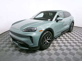 New 2026 Porsche Cayenne Electric AWD/4WD video 1
