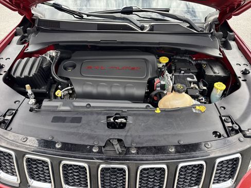 Used 2018 Jeep Compass Latitude w/ Popular Equipment Group image 29