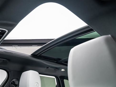 New 2026 Land Rover Range Rover Velar S image 15