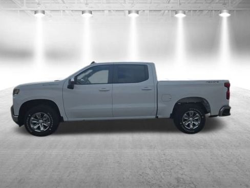 Used 2021 Chevrolet Silverado 1500 LT image 38