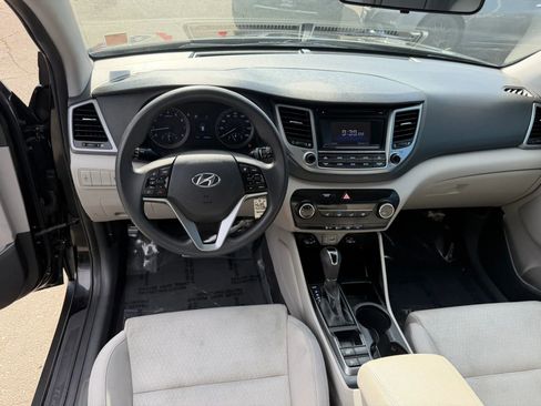 Used 2016 Hyundai Tucson SE FWD image 13