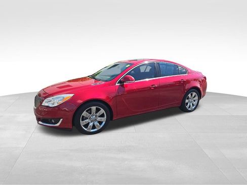 Used 2015 Buick Regal Premium w/ Experience Buick Package FWD image 1