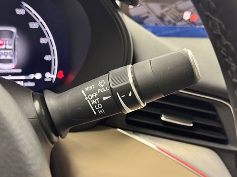 Used 2025 Acura TLX w/ Technology Package image 25