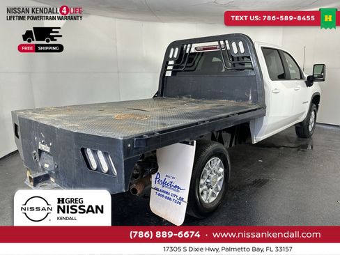 Used 2022 Chevrolet Silverado 2500 LT w/ Fleet Comfort Package image 11