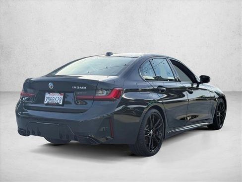 Certified 2023 BMW M340i w/ Premium Package image 5