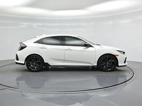 Used 2018 Honda Civic Sport image 19