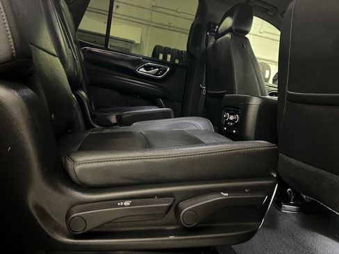 Used 2023 Chevrolet Tahoe Z71 AWD/4WD image 34