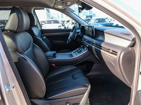 Used 2024 Hyundai Palisade SEL FWD image 20