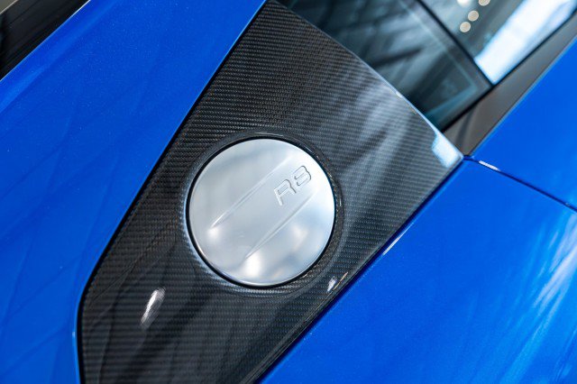 Used 2018 Audi R8 V10 AWD/4WD image 31