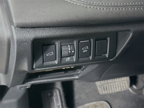 Used 2024 Subaru Outback Limited image 10