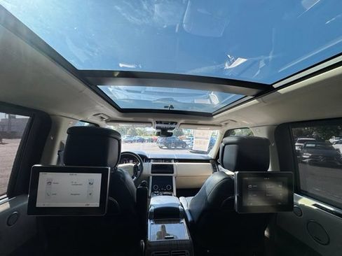 Used 2018 Land Rover Range Rover Long Wheelbase Autobiography AWD/4WD image 25