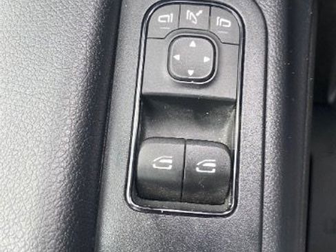 Used 2021 Mercedes-Benz Sprinter 2500 w/ Driver Convenience Package image 22