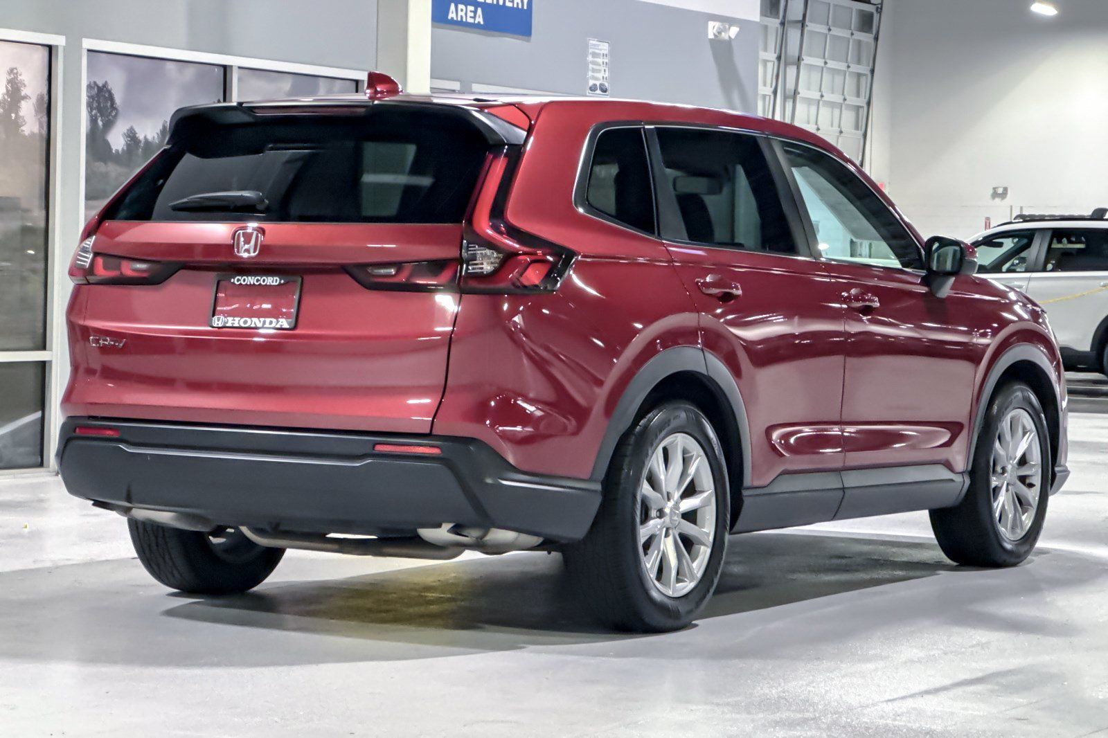 Used 2023 Honda CR-V EX image 8