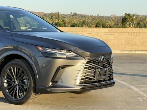 New 2026 Lexus RX 350 FWD image 3