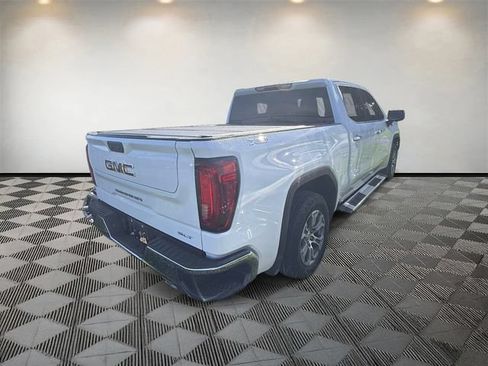 Used 2022 GMC Sierra 1500 SLT w/ SLT Convenience Package AWD/4WD image 6