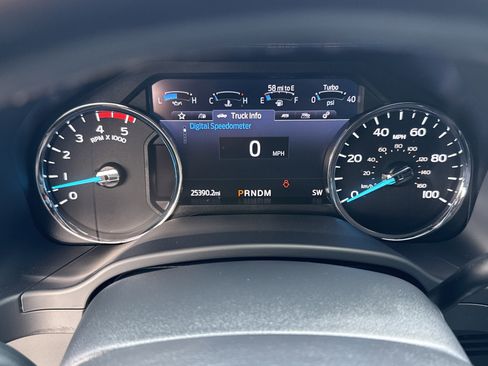 Used 2022 Ford F450 Platinum AWD/4WD image 17