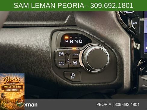 New 2026 RAM 1500 4x4 Crew Cab image 17