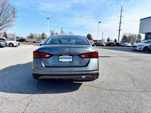 Used 2023 Nissan Altima 2.5 S image 5