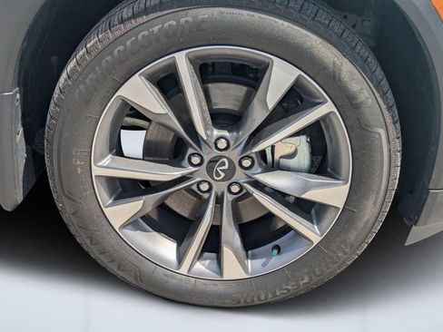 Used 2024 INFINITI QX60 Luxe w/ Cargo Package FWD image 11