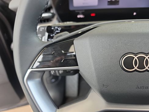 New 2026 Audi Q3 quattro 2.0T AWD/4WD image 24