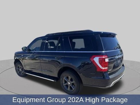 Used 2021 Ford Expedition XLT AWD/4WD image 3