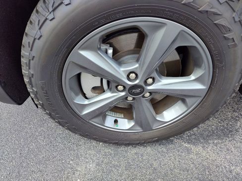 Used 2023 Ford Edge SEL w/ Sport Appearance Package image 11