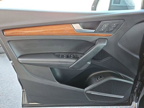 Used 2023 Audi Q5 2.0T Premium Plus w/ Premium Plus Package image 27