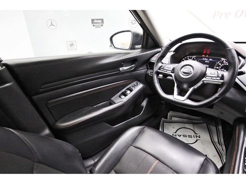 Certified 2020 Nissan Altima 2.5 SR image 6