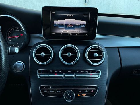 Used 2018 Mercedes-Benz C 300 Sedan image 24