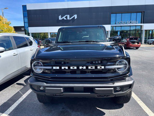Used 2025 Ford Bronco Outer Banks AWD/4WD image 7