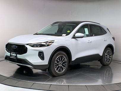 New 2025 Ford Escape SE w/ PHEV Premium Package