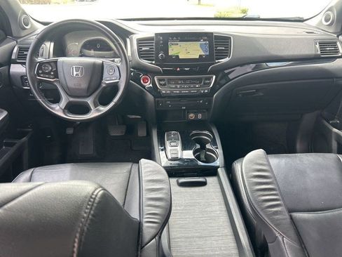 Used 2021 Honda Pilot Touring image 13