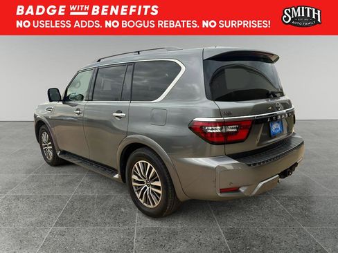 Used 2021 Nissan Armada SL w/ Captain's Chairs Package image 6