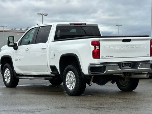 Used 2023 Chevrolet Silverado 2500 LT w/ Convenience Package image 7