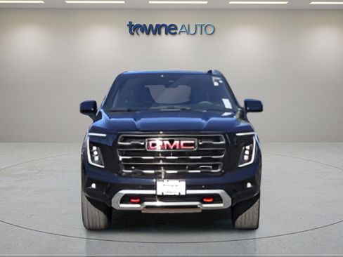 Used 2025 GMC Yukon AT4 Ultimate AWD/4WD image 7