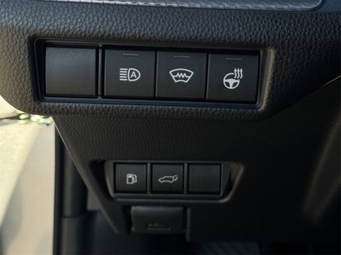 Used 2024 Toyota Prius Limited image 23