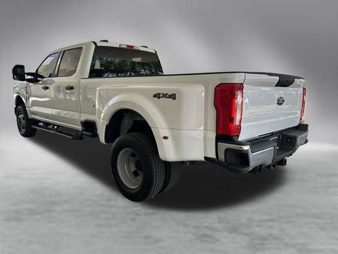 Used 2026 Ford F350 XLT AWD/4WD image 4
