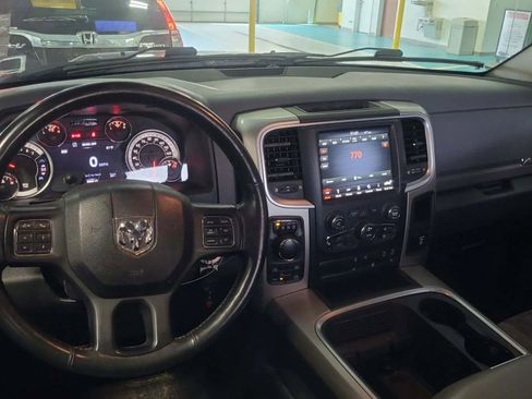 Used 2019 RAM 1500 Big Horn image 9