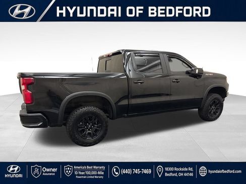 Used 2025 Chevrolet Silverado 1500 ZR2 w/ Technology Package AWD/4WD image 8