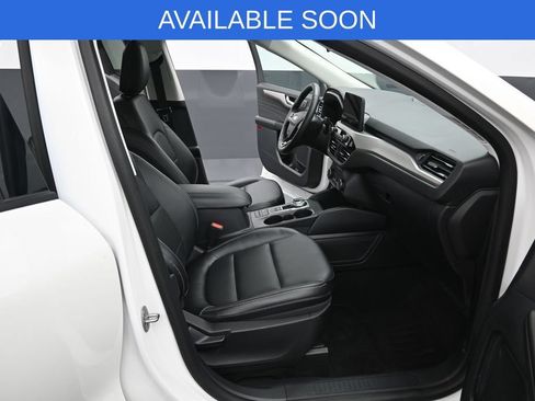 Used 2022 Ford Escape SEL w/ Technology Package FWD image 37