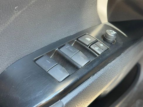 Used 2025 Toyota Camry Hybrid image 23