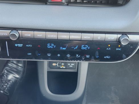 Used 2025 Hyundai Ioniq 5 SE image 24