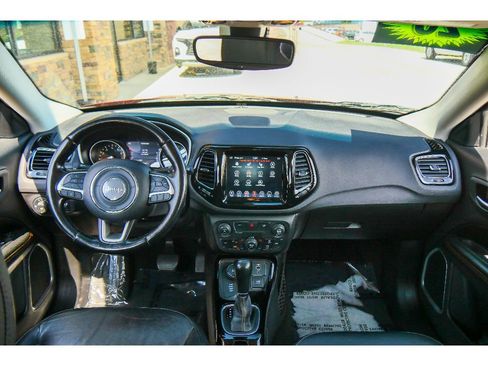 Used 2020 Jeep Compass Limited AWD/4WD image 12